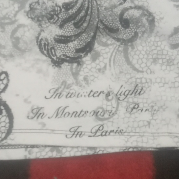 COPY - Alia eiffel tower patterned shirt - Picture 9 of 9